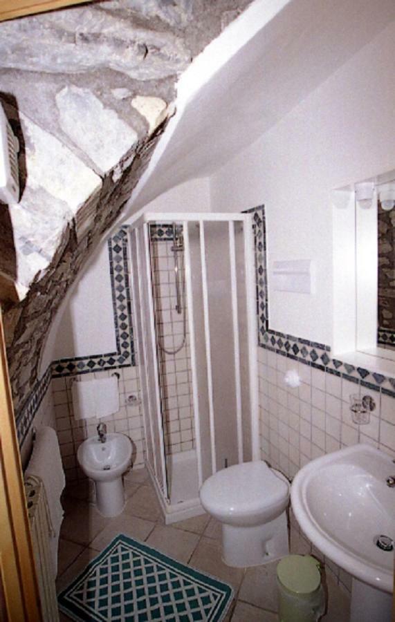 Appartamenti Serena - La Grotta Gargnano Bagian luar foto